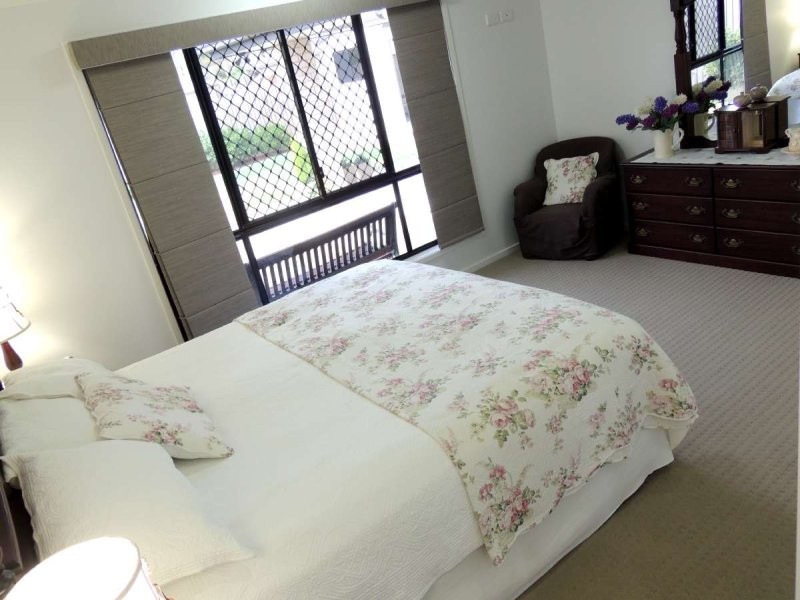 13 Redgum Drive, Kirkwood QLD 4680