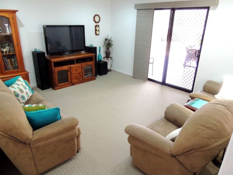 13 Redgum Drive, Kirkwood QLD 4680