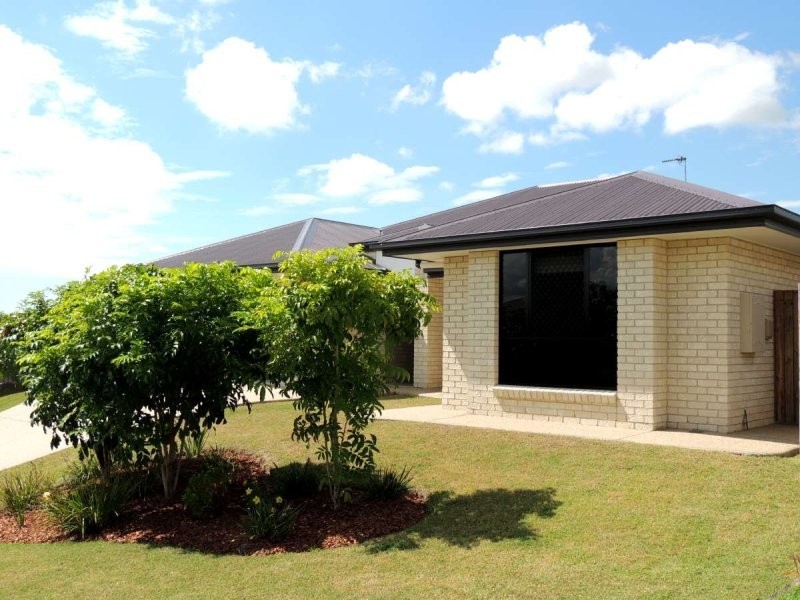 13 Redgum Drive, Kirkwood QLD 4680