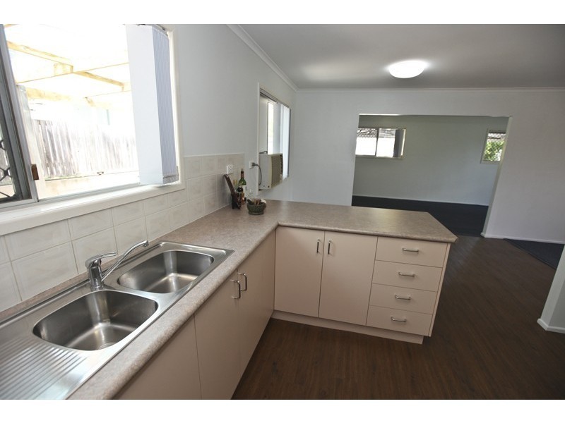 9 Anderson Street, Clinton QLD 4680
