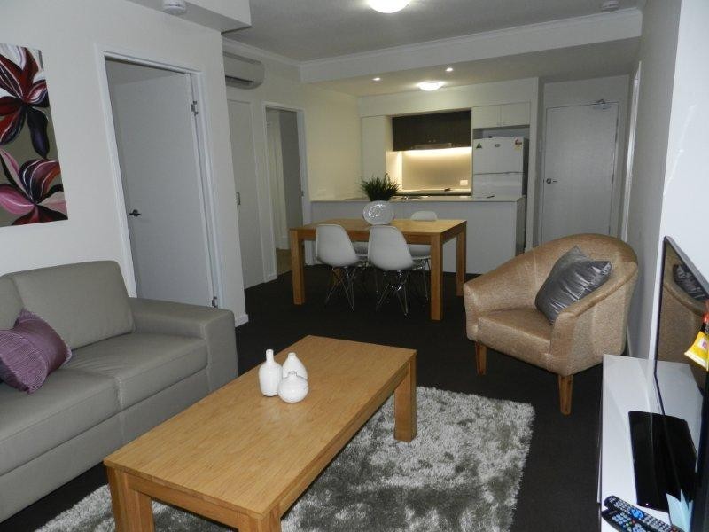 215/64 Glenlyon Street, Gladstone QLD 4680