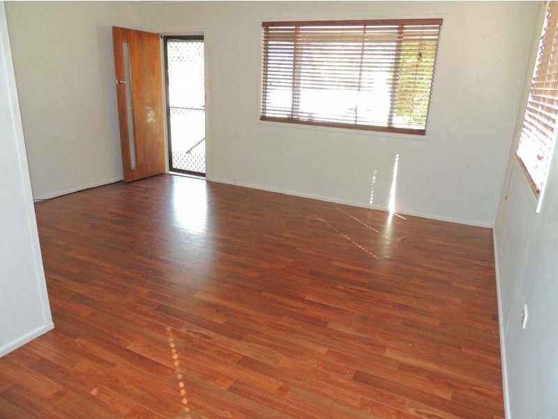 4 Gannet Street, New Auckland QLD 4680