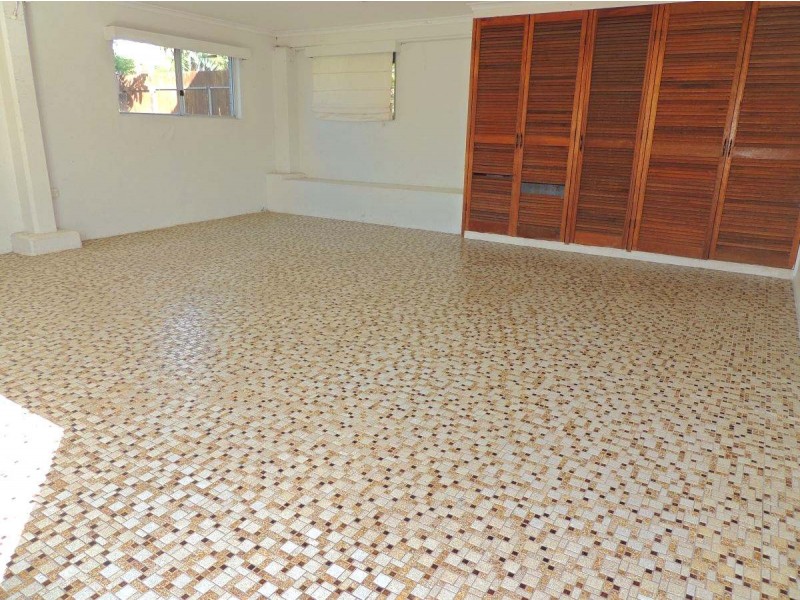 4 Gannet Street, New Auckland QLD 4680