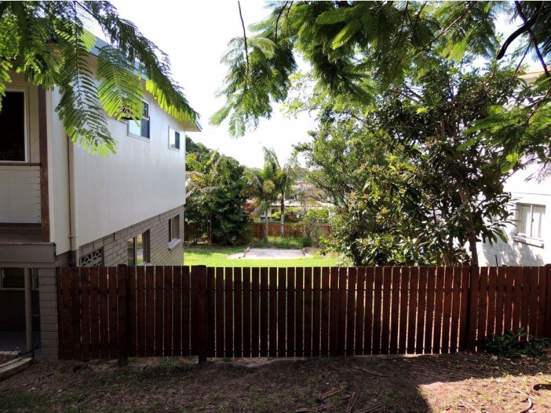 4 Gannet Street, New Auckland QLD 4680