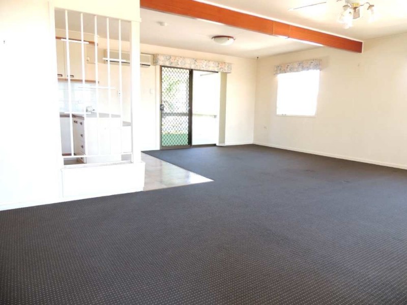 12 Grayson Street, West Gladstone QLD 4680