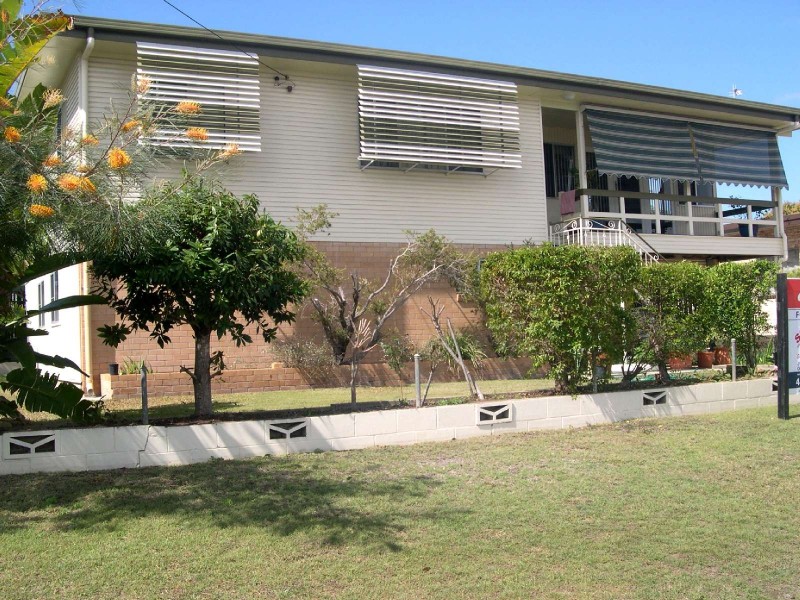 12 Grayson Street, West Gladstone QLD 4680