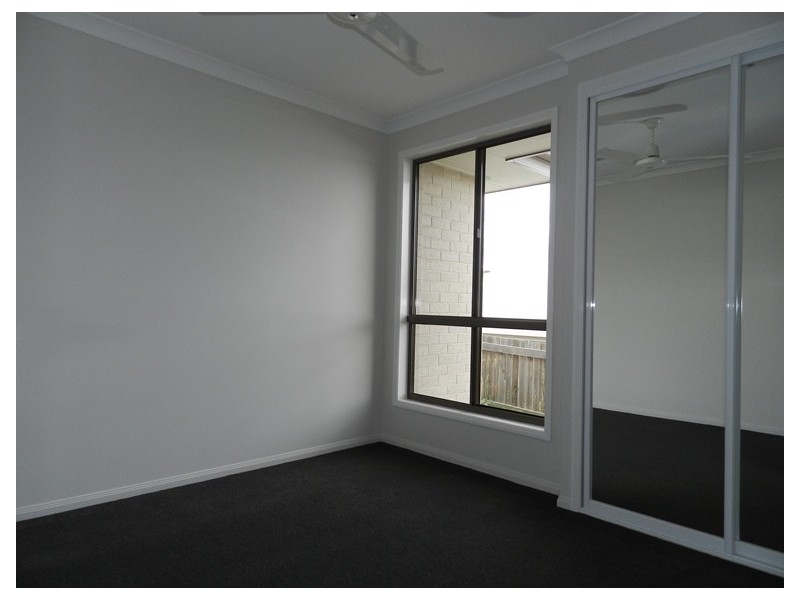 5 Petecost Close, Glen Eden QLD 4680