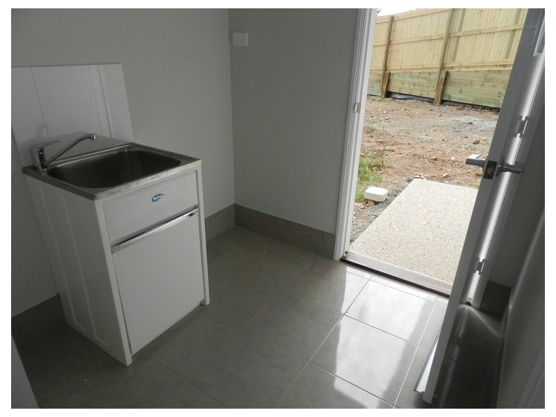 5 Petecost Close, Glen Eden QLD 4680