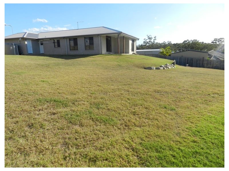 5 Petecost Close, Glen Eden QLD 4680