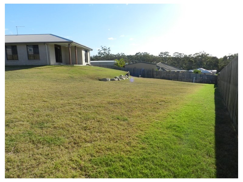 5 Petecost Close, Glen Eden QLD 4680