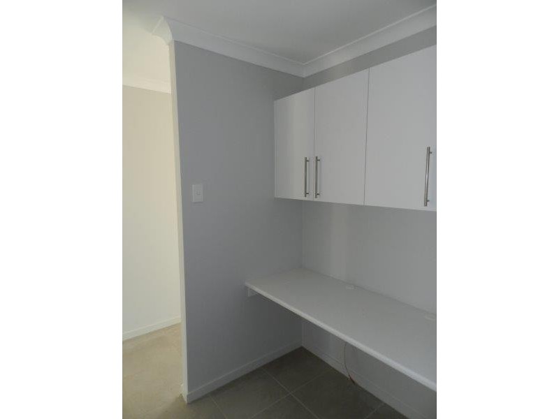 46 Creekview Drive, New Auckland QLD 4680