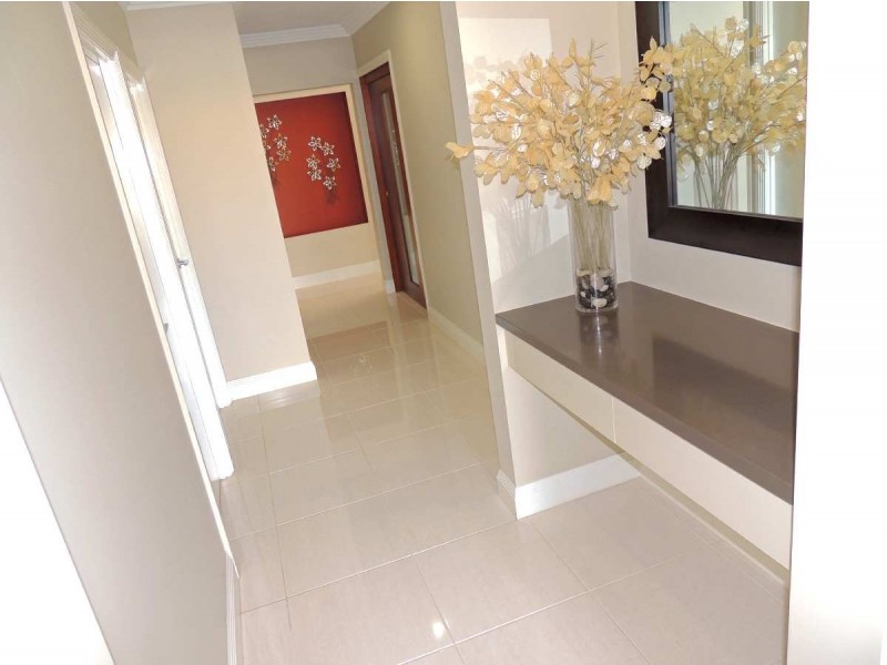 48 Koowin Drive, Kirkwood QLD 4680