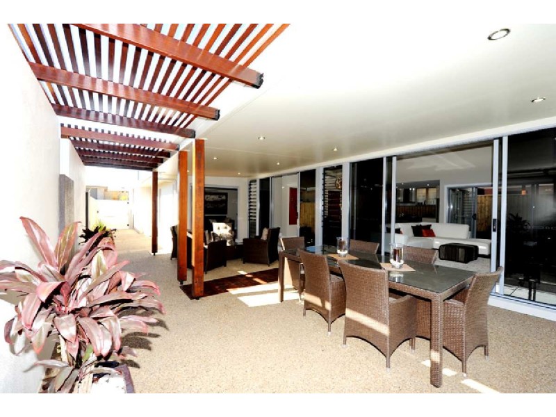 48 Koowin Drive, Kirkwood QLD 4680