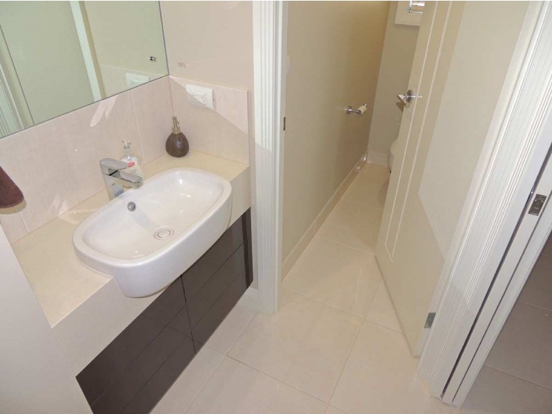 48 Koowin Drive, Kirkwood QLD 4680