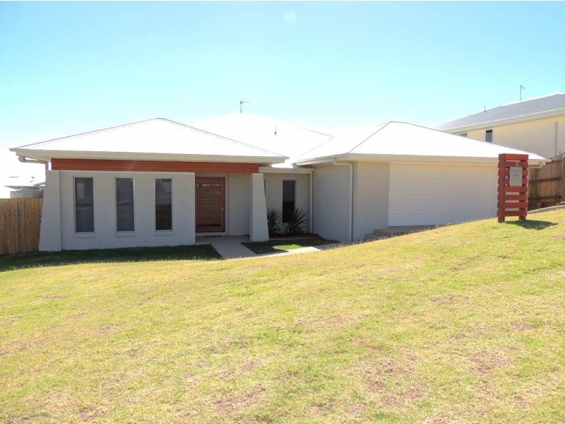 5 Palmerston Court, New Auckland QLD 4680