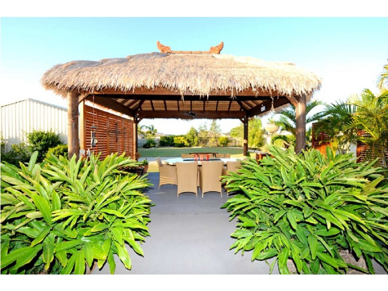 5 Victoria Avenue, Glen Eden QLD 4680