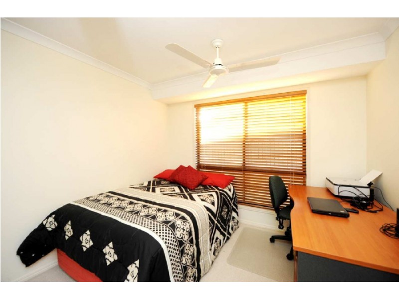 5 Victoria Avenue, Glen Eden QLD 4680