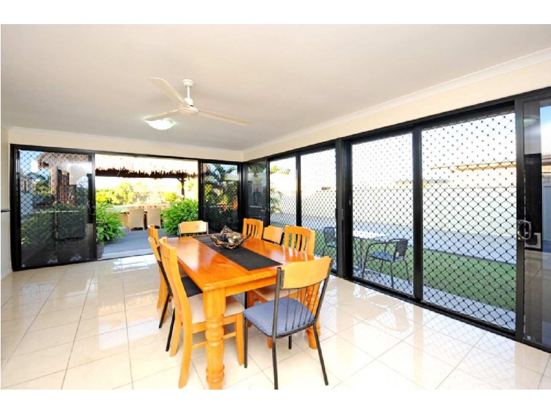 5 Victoria Avenue, Glen Eden QLD 4680