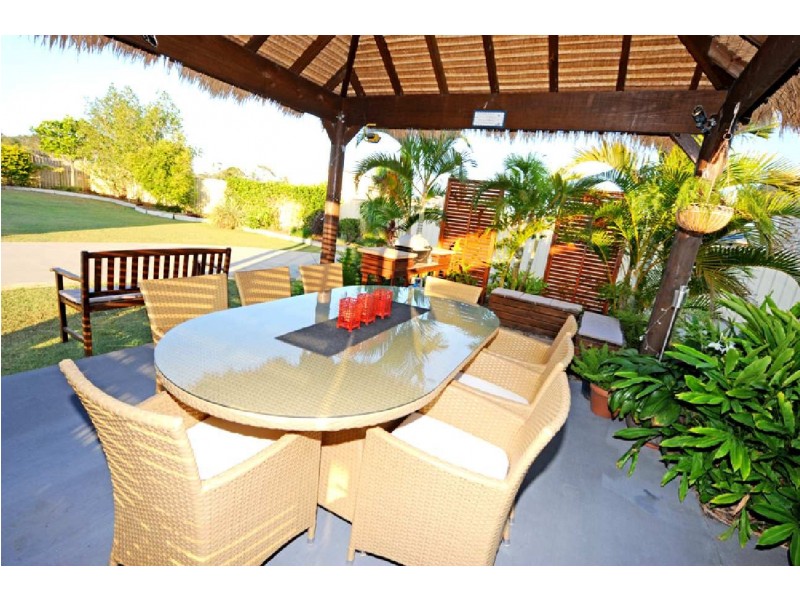 5 Victoria Avenue, Glen Eden QLD 4680