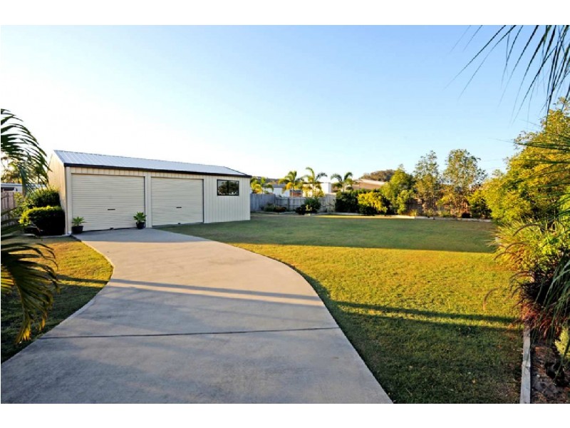 5 Victoria Avenue, Glen Eden QLD 4680