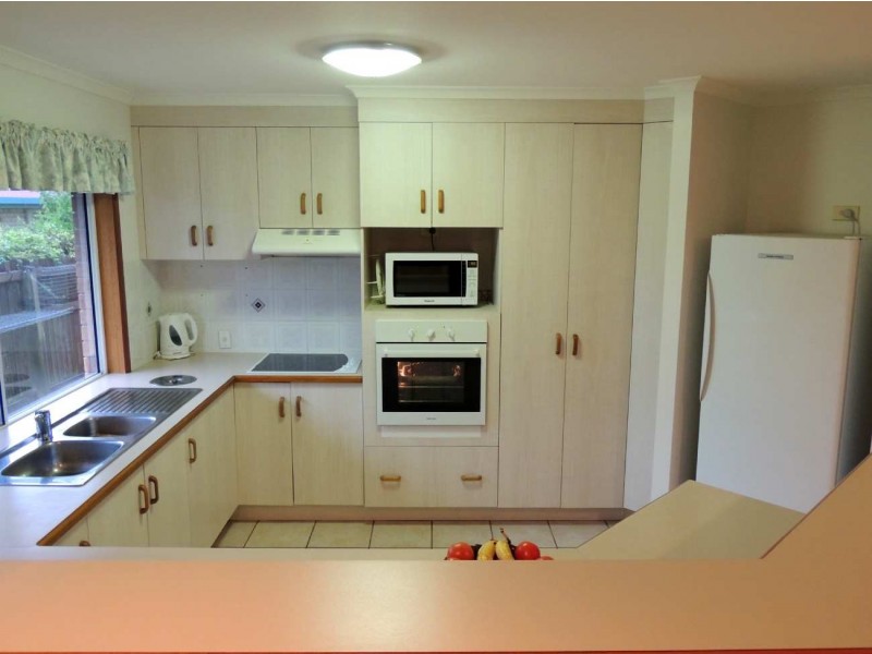 89 The Oaks Road, Tannum Sands QLD 4680