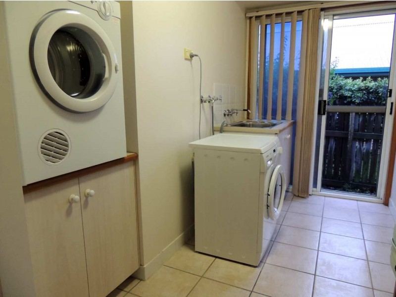 89 The Oaks Road, Tannum Sands QLD 4680