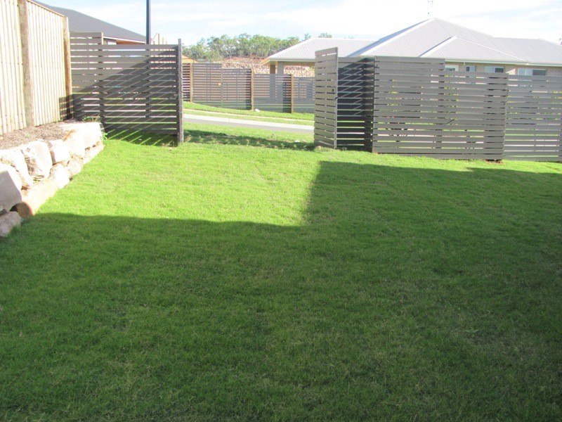 7 Koolivoo Parade, Boyne Island QLD 4680