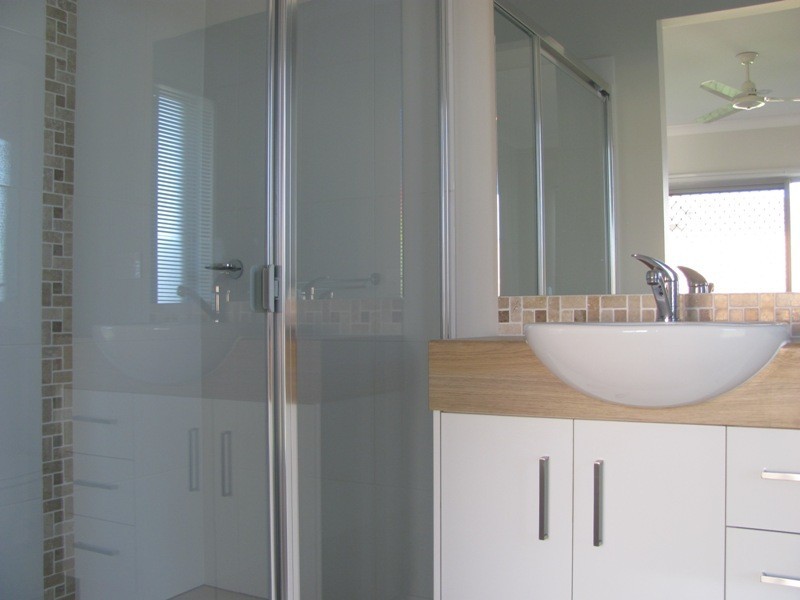 7 Koolivoo Parade, Boyne Island QLD 4680