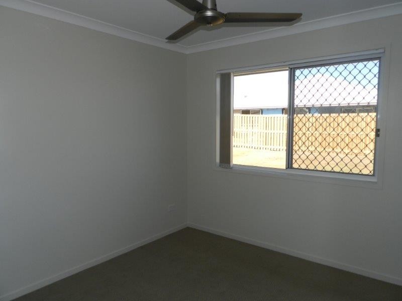 38 Creekview Drive, New Auckland QLD 4680