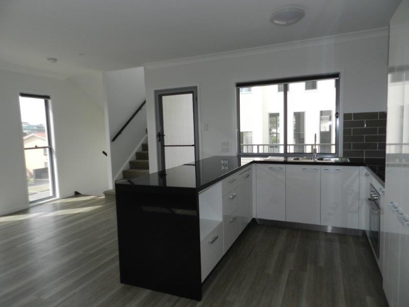 12/5-9 View Street, West Gladstone QLD 4680