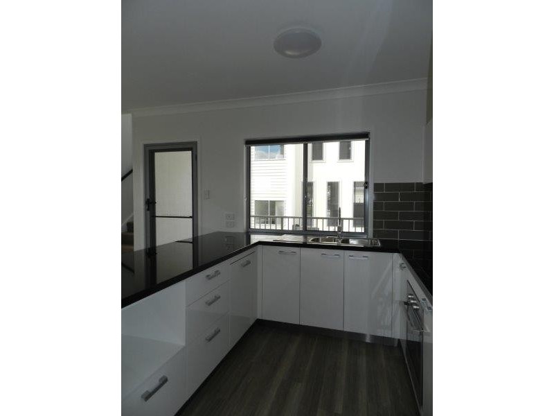 12/5-9 View Street, West Gladstone QLD 4680