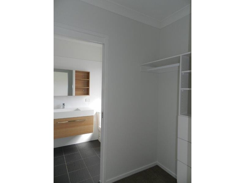 12/5-9 View Street, West Gladstone QLD 4680