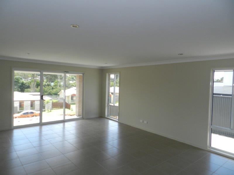 1 Christian Court, Glen Eden QLD 4680