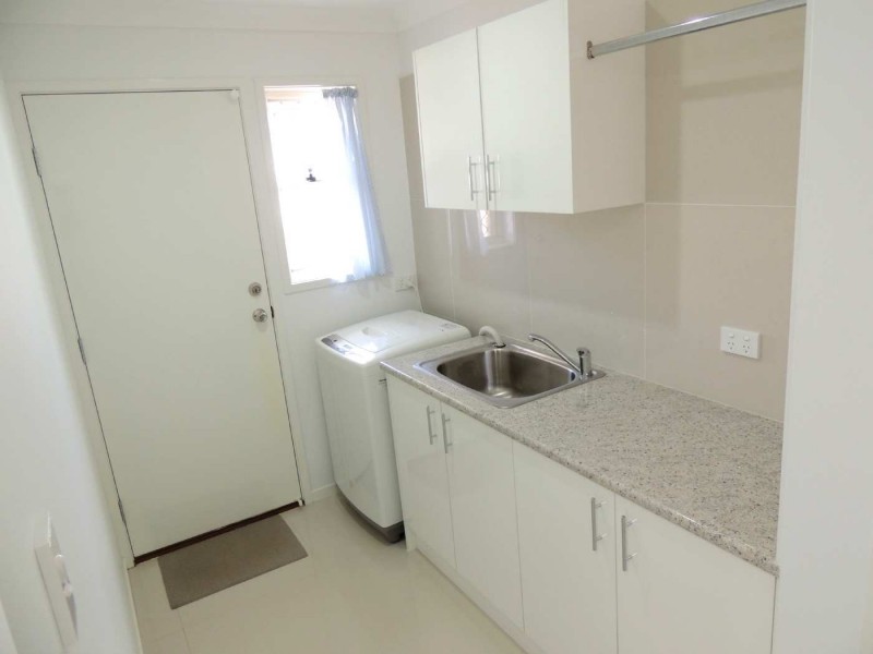 14 Ouston Place, South Gladstone QLD 4680