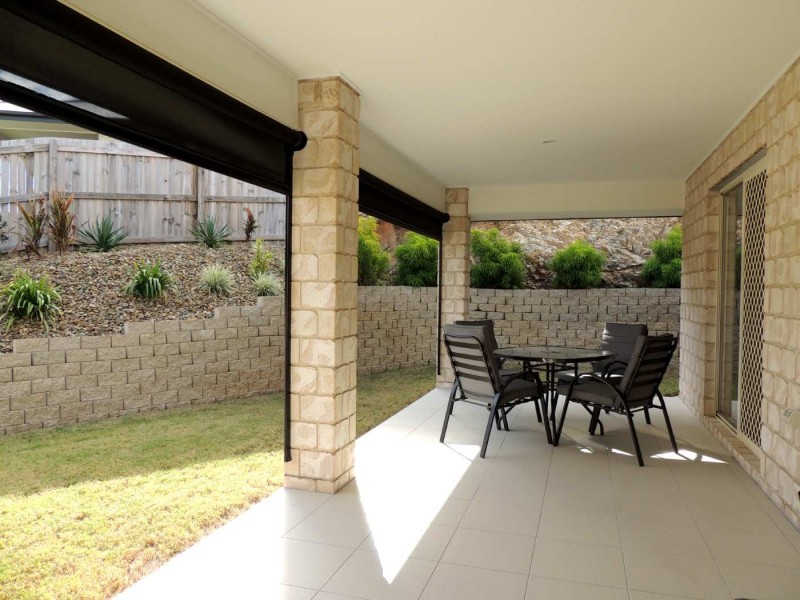 14 Ouston Place, South Gladstone QLD 4680