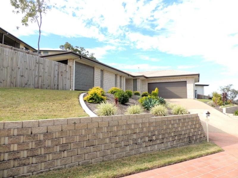 14 Ouston Place, South Gladstone QLD 4680