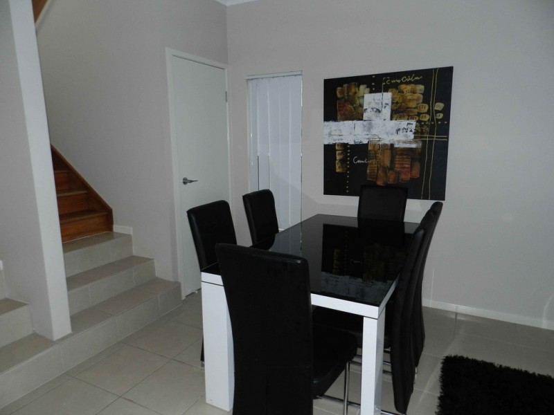 5/9 Cockatoo Drive, New Auckland QLD 4680