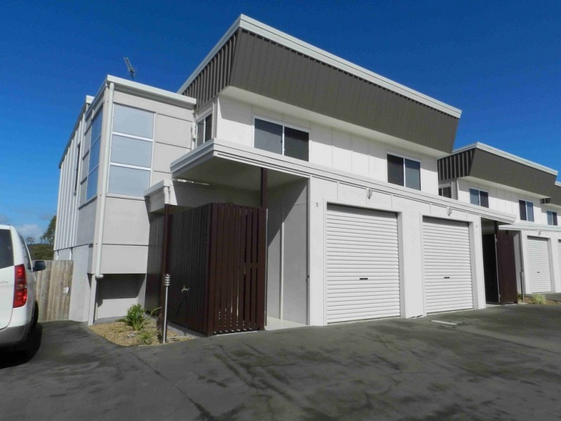 5/9 Cockatoo Drive, New Auckland QLD 4680