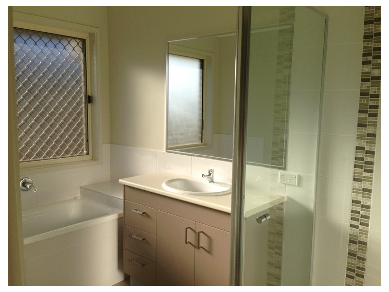 20 Peter Corones, Kirkwood QLD 4680