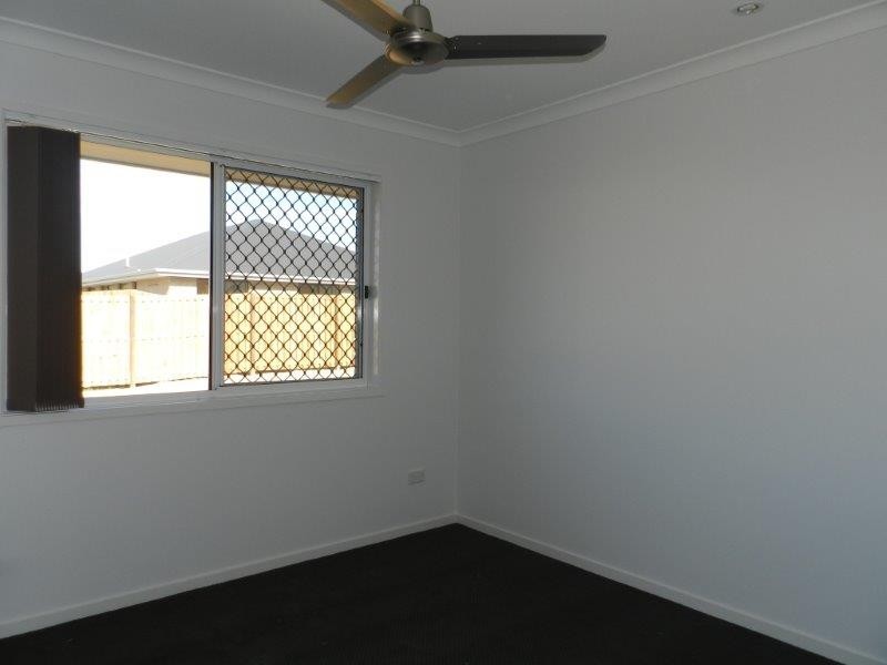 48 Creekview Drive, New Auckland QLD 4680