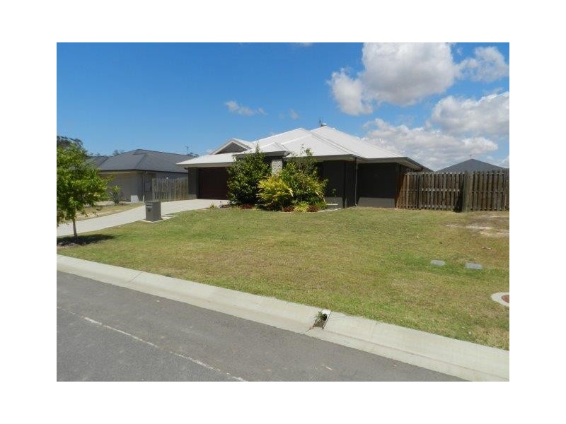 48 Creekview Drive, New Auckland QLD 4680