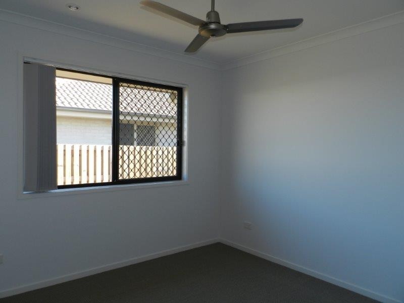 42 Creekview Drive, New Auckland QLD 4680