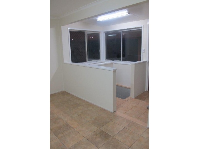 33 Busteed Street, West Gladstone QLD 4680