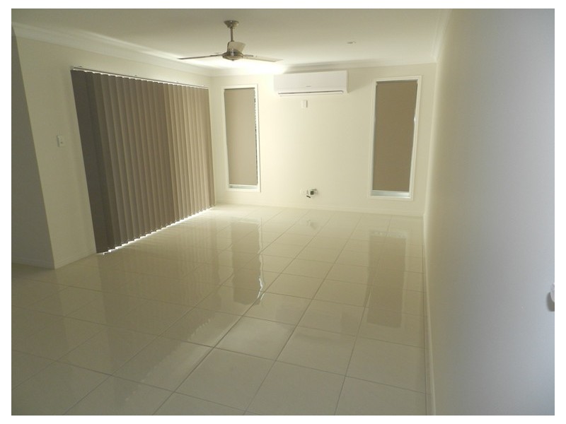 89 B Col Brown Avenue, Clinton QLD 4680