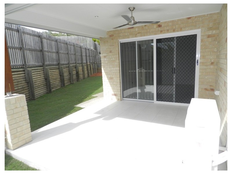 89 B Col Brown Avenue, Clinton QLD 4680