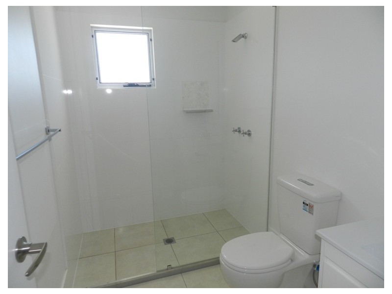 2/12 Lauren Court, South Gladstone QLD 4680