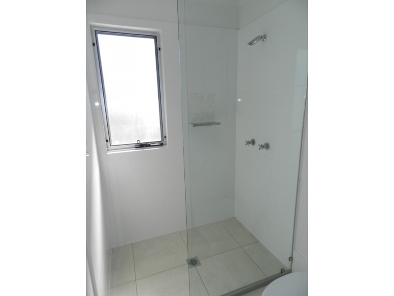 2/12 Lauren Court, South Gladstone QLD 4680