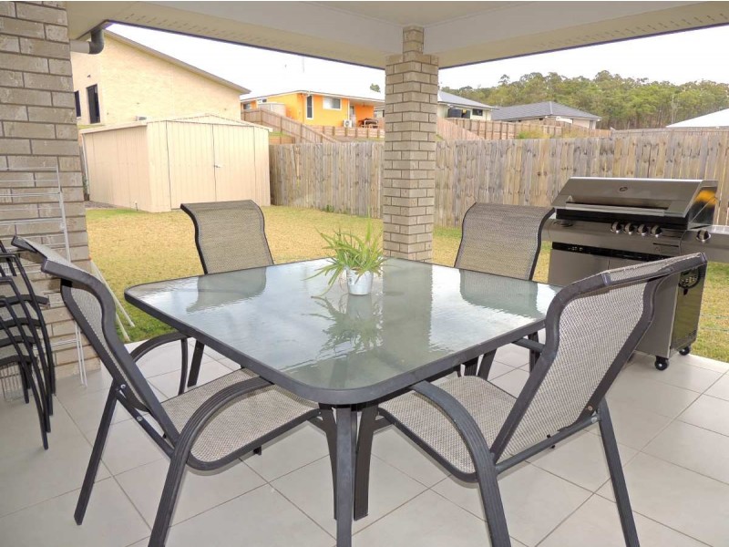 41 Woodland Court, Kirkwood QLD 4680