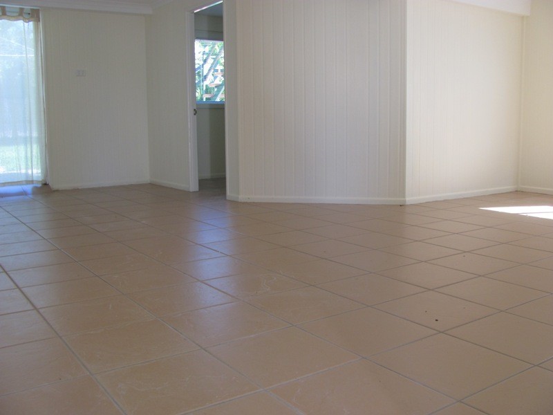 1 Wyndham Avenue, Boyne Island QLD 4680
