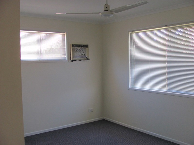 1 Wyndham Avenue, Boyne Island QLD 4680